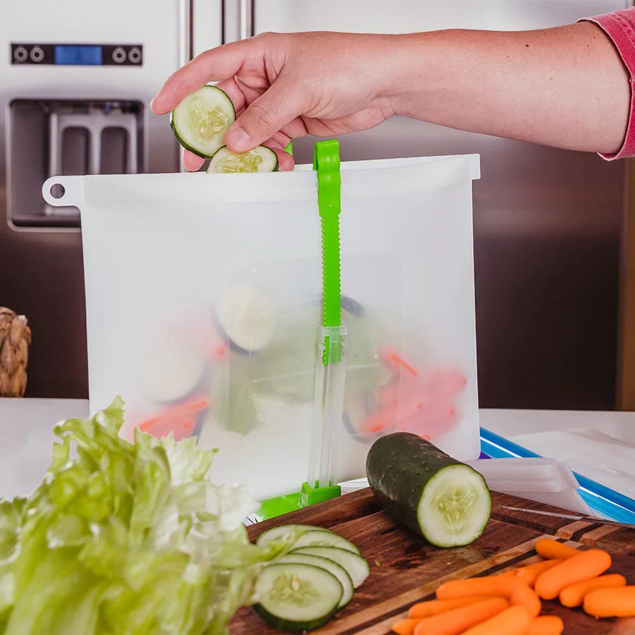 Hands-Free Clip Food Storage Freezer Baggy Holder, Bag Holder for